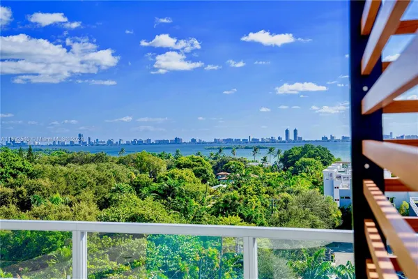 $530,000 | 3900 Biscayne Boulevard, Unit N917, Miami, FL 33137