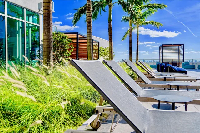 $530,000 | 3900 Biscayne Boulevard, Unit N917, Miami, FL 33137