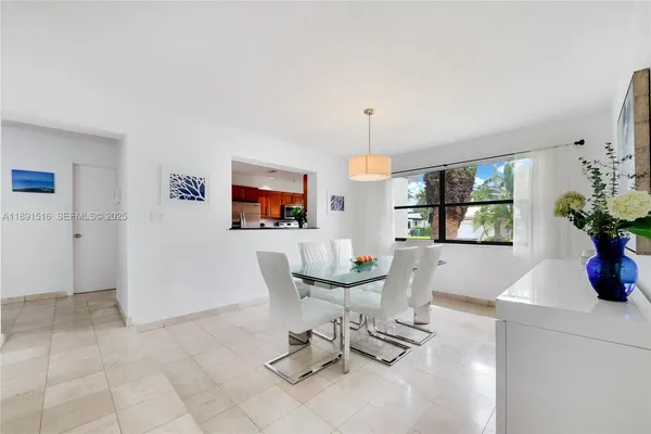 $1,149,000 | 8345 Southwest 168th Terrace, Palmetto Bay, FL 33157