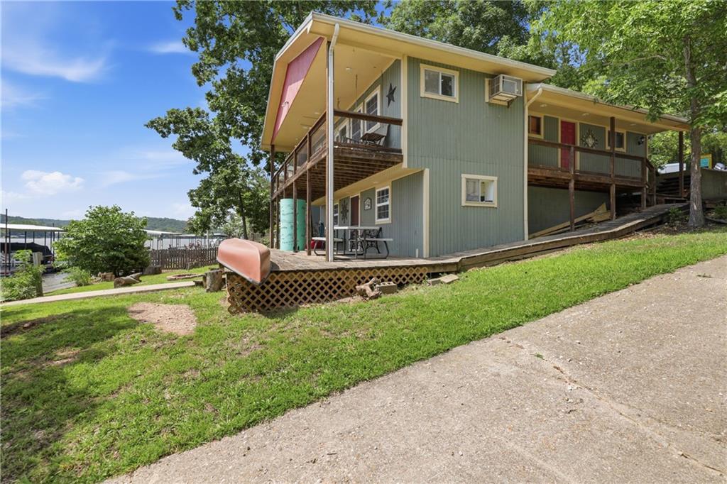 32064 Venture Road Stover, MO 65078 - Photo 6 of 38