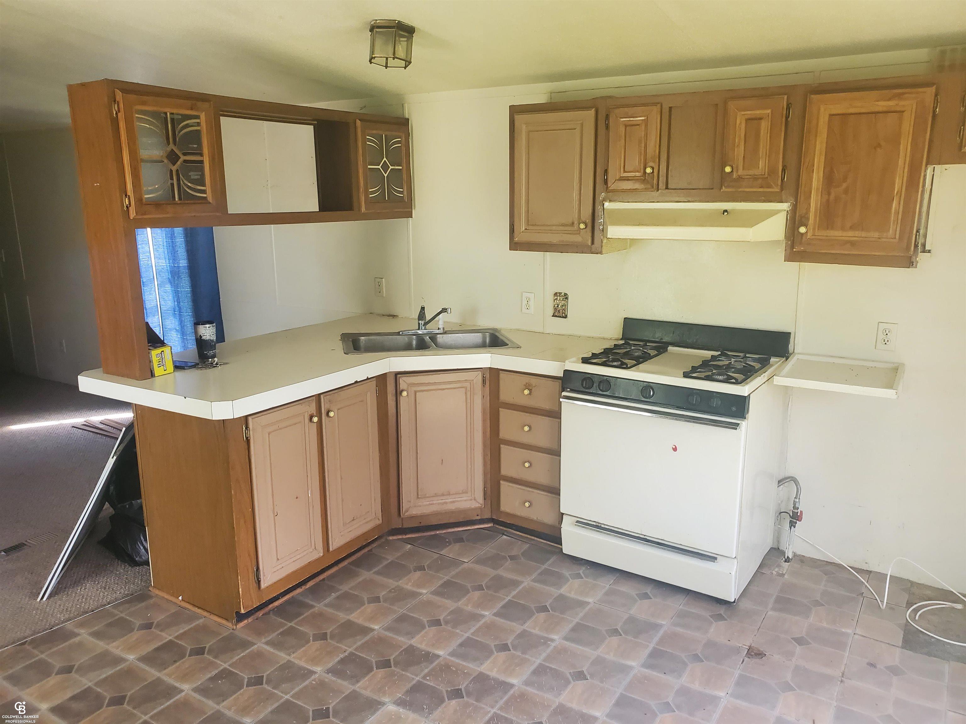 8222 Jorden Road Yale, MI 48097 - Photo 9 of 14