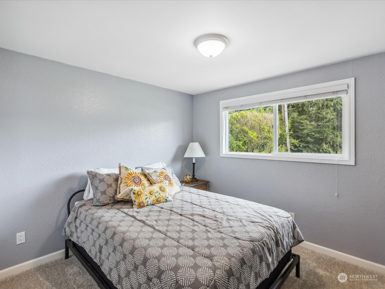 4715 156th Street Southwest Edmonds, WA 98026 - Photo 14 of 31 Gallery Image 14