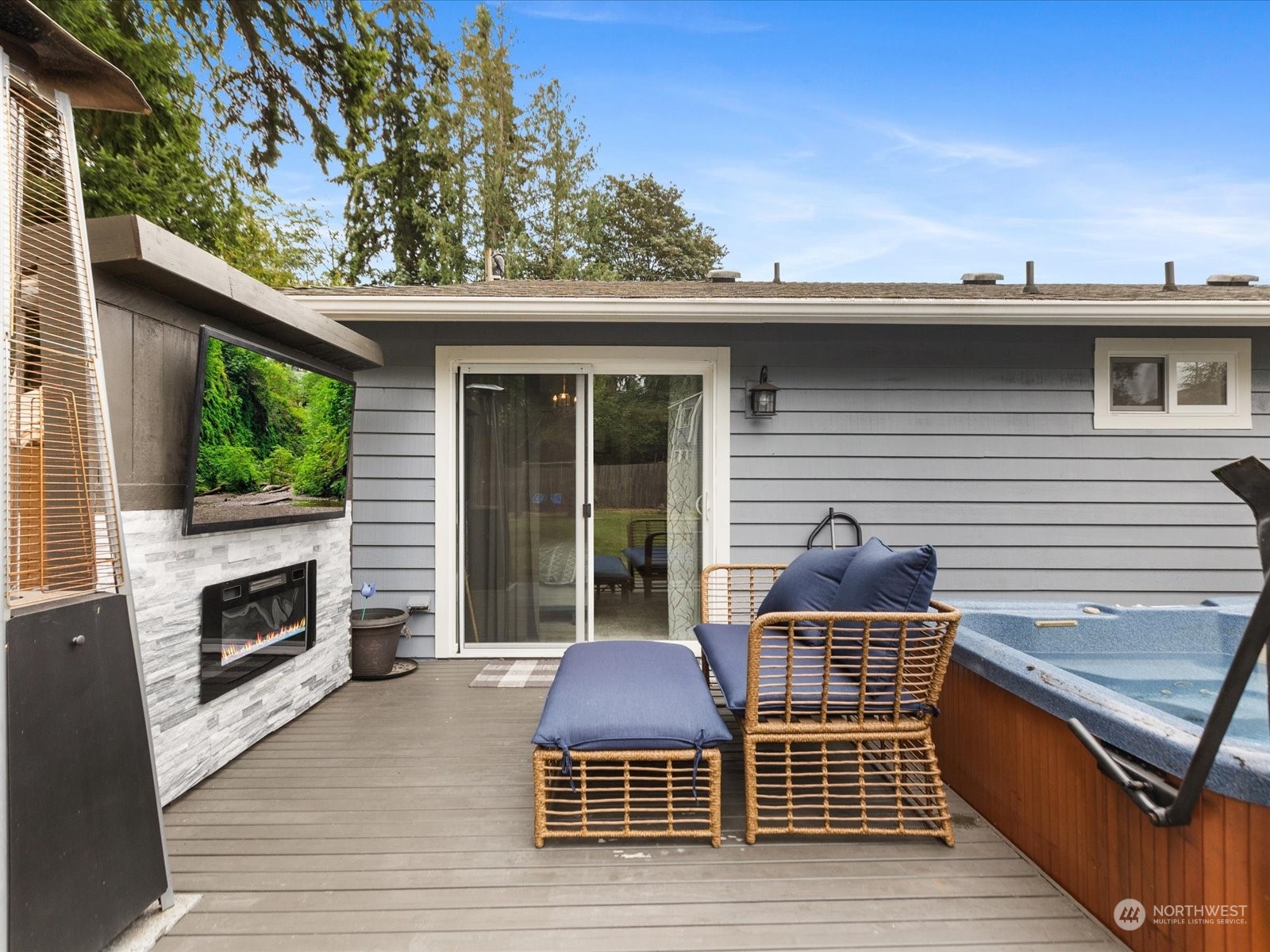 4715 156th Street Southwest Edmonds, WA 98026 - Photo 20 of 31 Gallery Image 20