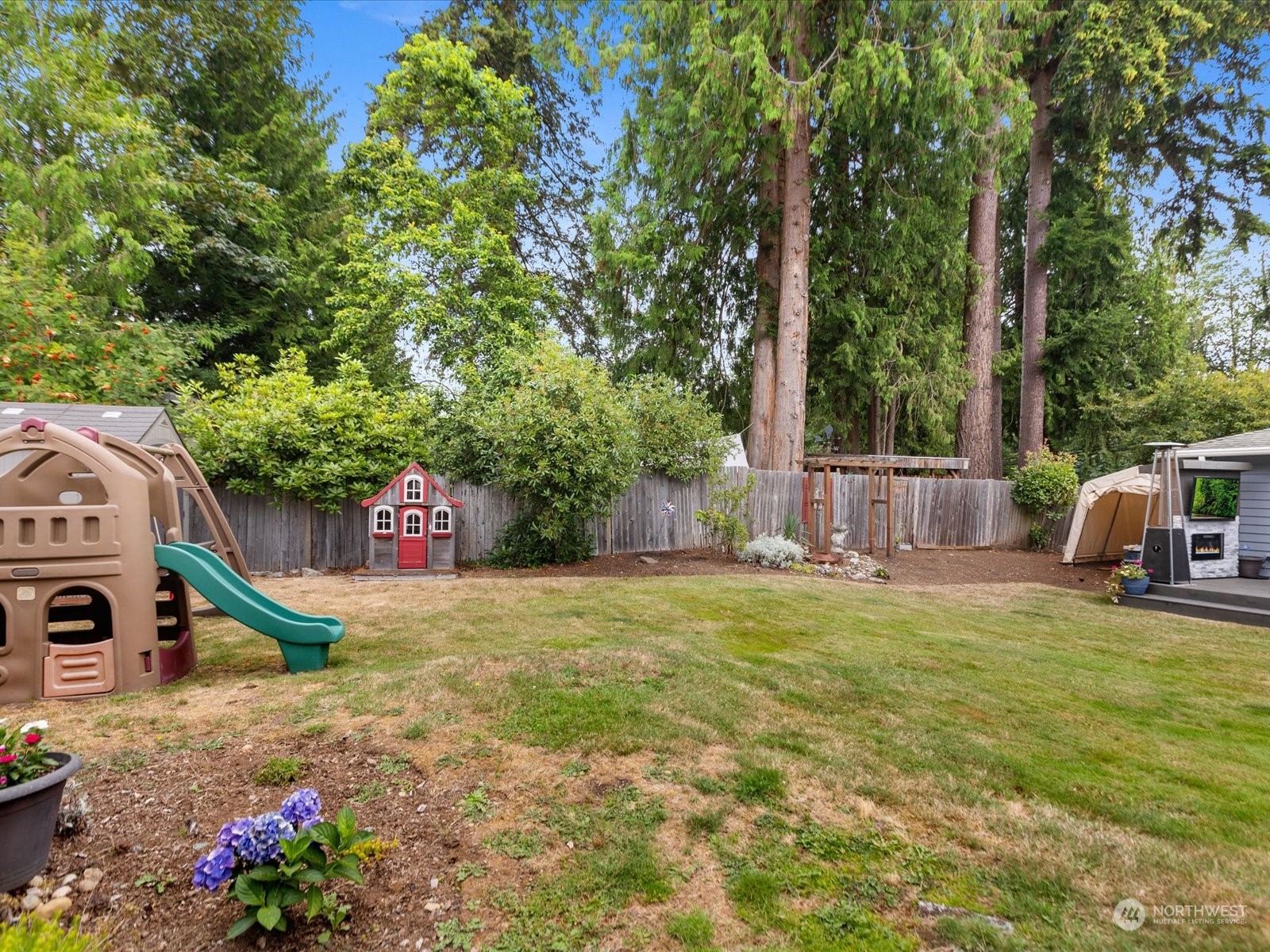 4715 156th Street Southwest Edmonds, WA 98026 - Photo 28 of 31 Gallery Image 28