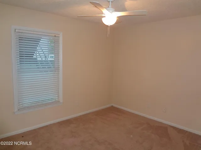 $1,200 | 135 West Victoria Court, Unit B, Greenville, NC 27834