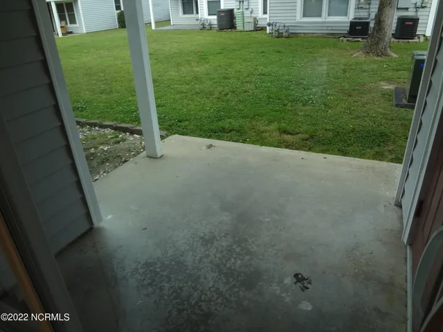 $1,200 | 135 West Victoria Court, Unit B, Greenville, NC 27834