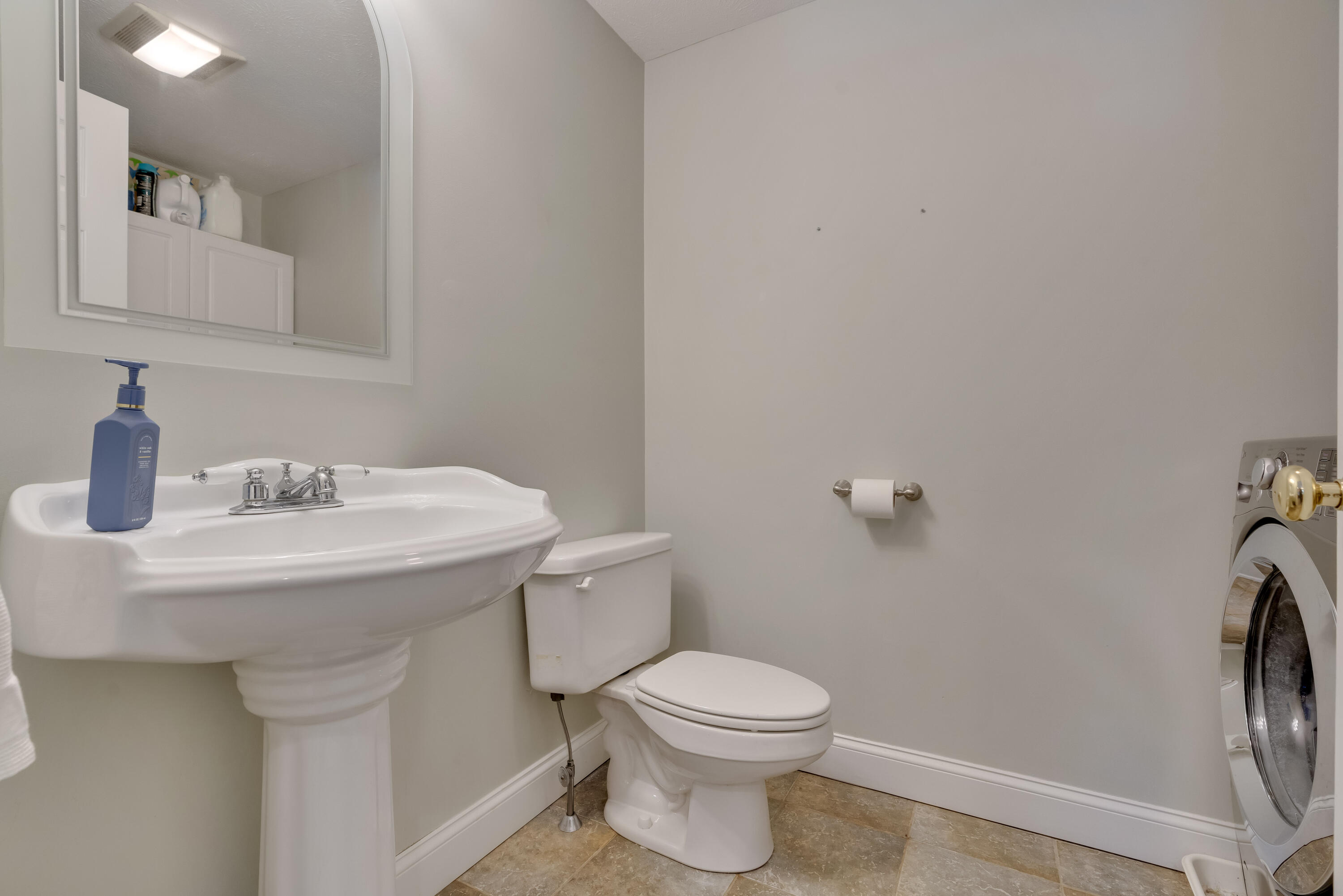 22 Tasker Street, Unit 11 Saco, ME 04072 - Photo 18 of 33 _DSC2700