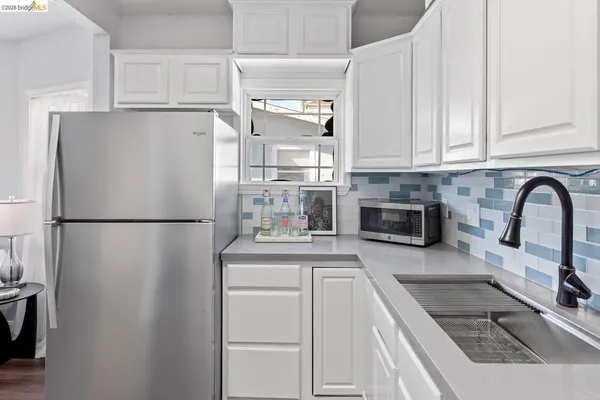 $449,000 | 1082 16th Street, Oakland, CA 94607