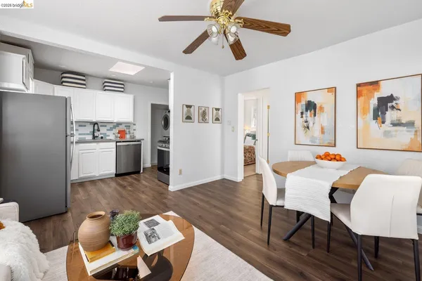 $449,000 | 1082 16th Street, Oakland, CA 94607