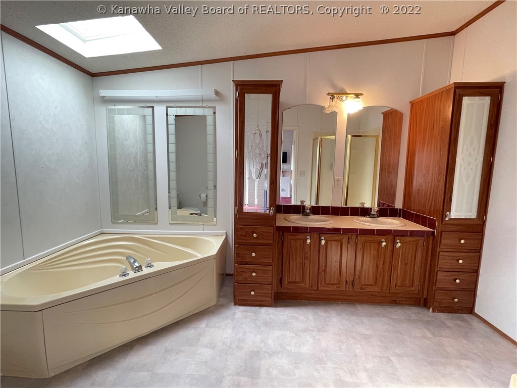 881 Bud Chattin Road Leon, WV 25123 - Photo 21 of 29 Master Bathroom