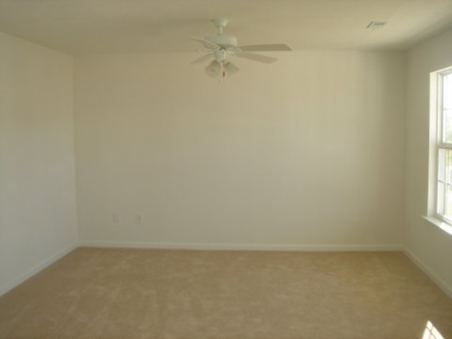 331 Rivers Edge Circle Simpsonville, SC 29680 - Photo 4 of 9
