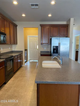 $2,595 | 3402 West Galvin Street, Phoenix, AZ 85086