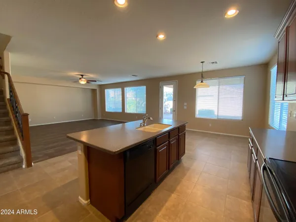 $2,595 | 3402 West Galvin Street, Phoenix, AZ 85086