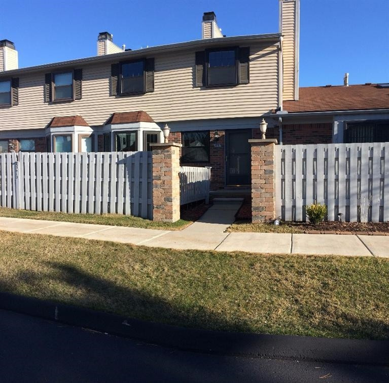 43419 Arbor Way West, Unit 189 Canton, MI 48188 - Photo 2 of 17 Photo 2