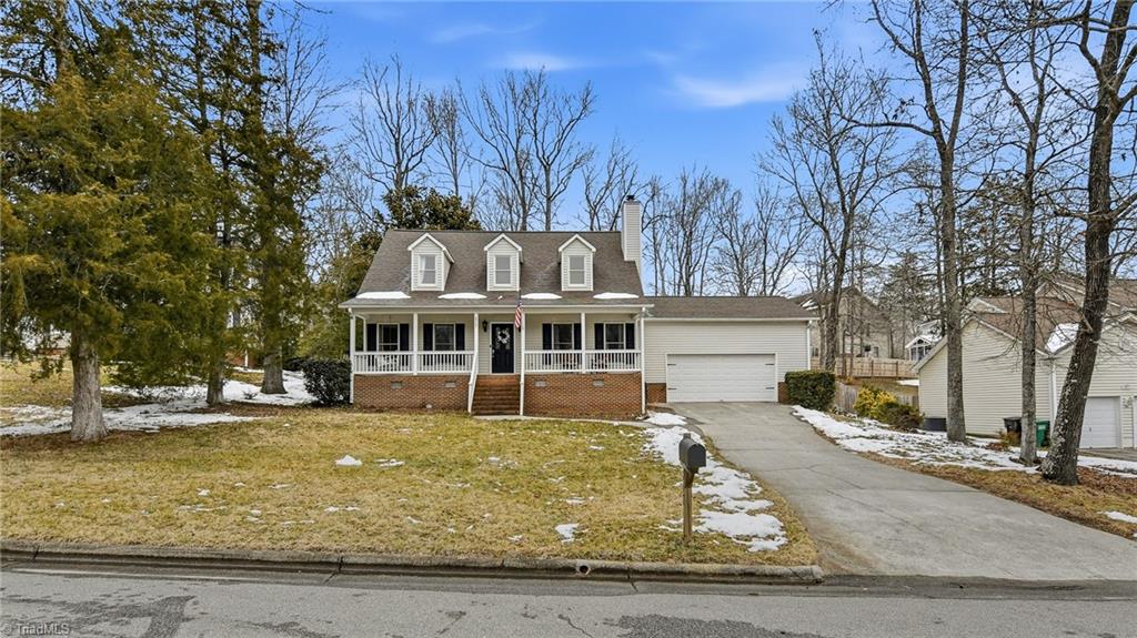 317 Canterbury Road High Point, NC 27262 - Photo 2 of 32