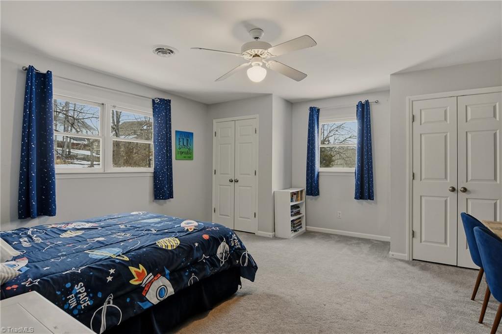 317 Canterbury Road High Point, NC 27262 - Photo 28 of 32