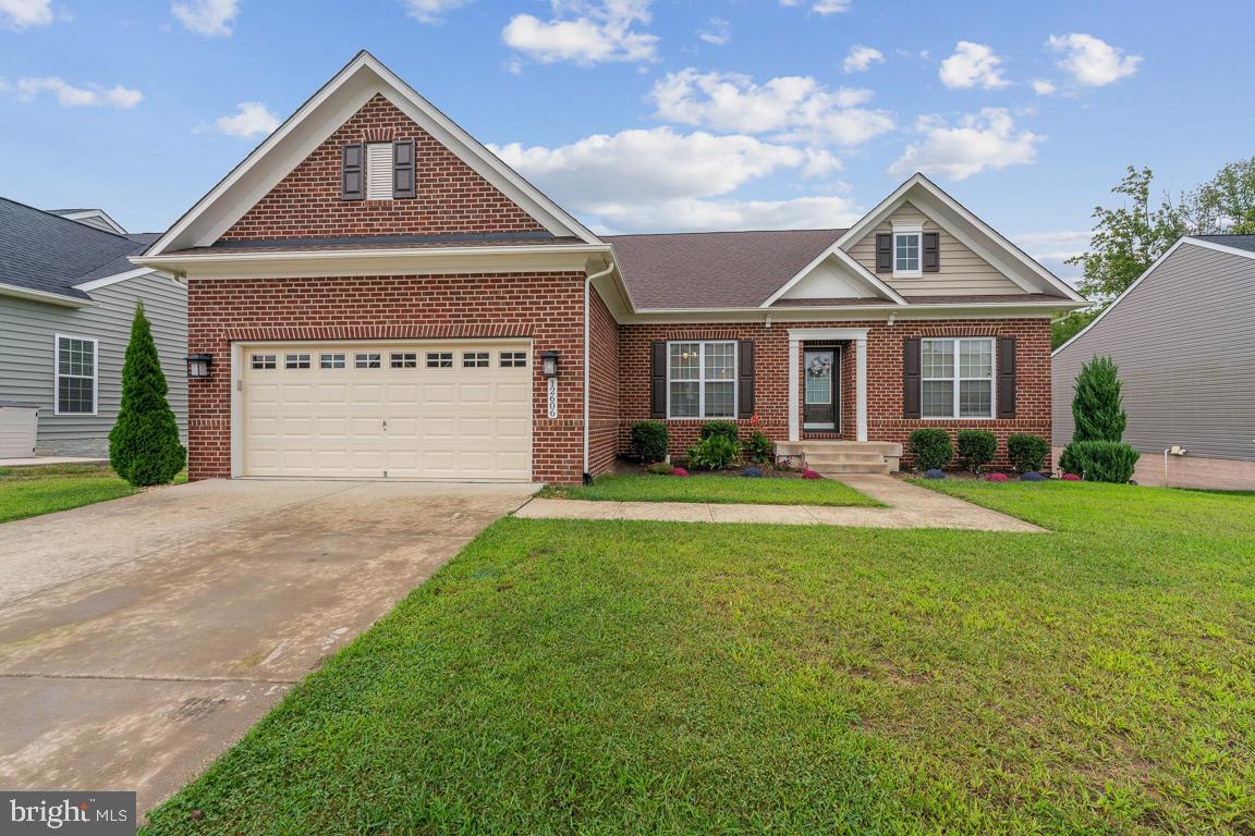 Welcome Home to 12606 Broughton Bluff!