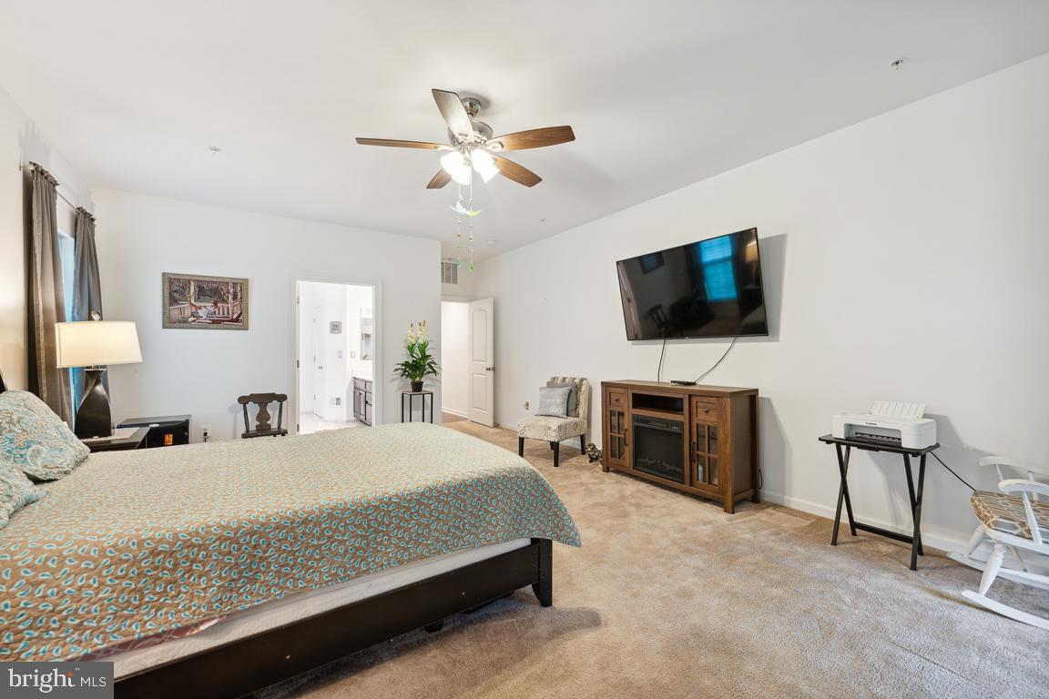 12606 Broughton Bluff Brandywine, MD 20613 - Photo 25 of 55 Primary Bedroom facing hallway and Primary Bath