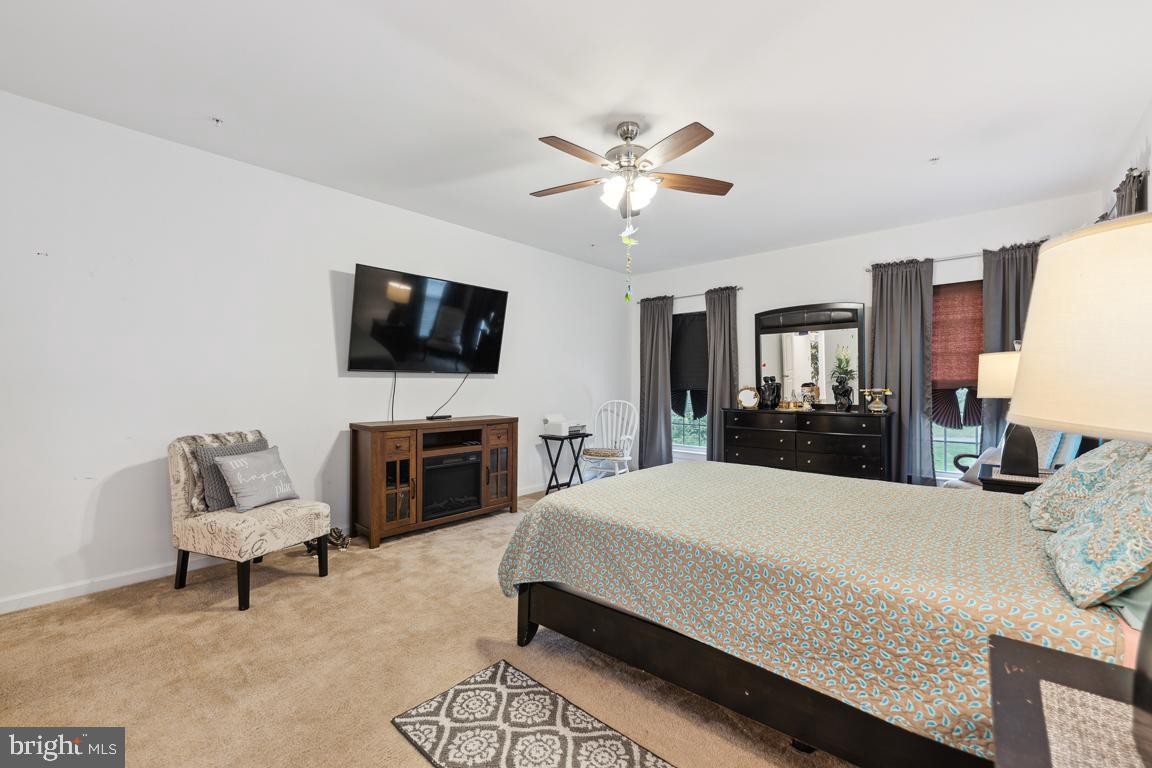 12606 Broughton Bluff Brandywine, MD 20613 - Photo 26 of 55 Primary Bedroom