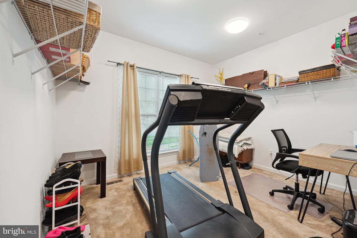 12606 Broughton Bluff Brandywine, MD 20613 - Photo 30 of 55 Walk-In Primary Closet!
