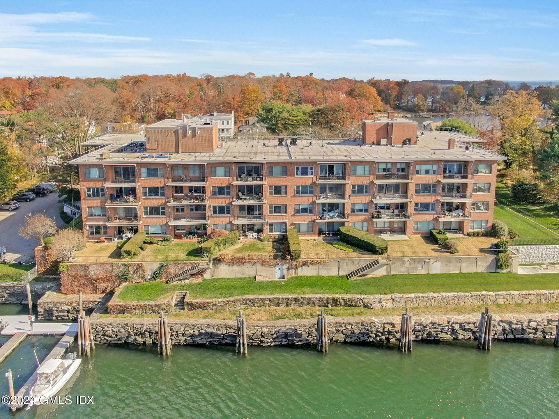 630 Steamboat Road, Unit 2B Greenwich, CT 06830 - Photo 4 of 35 004-475093-DJI_0022_13794066