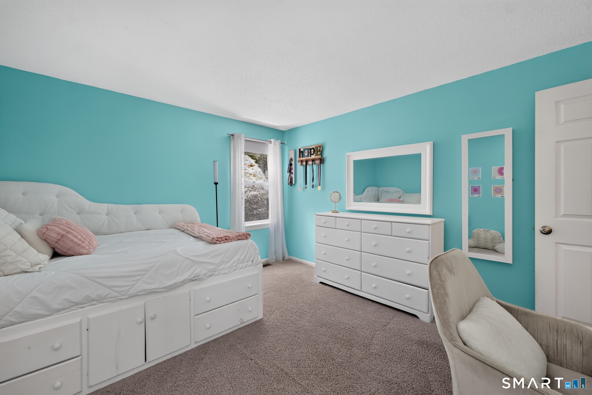 37 North Pleasant Rise Brookfield, CT 06804 - Photo 25 of 32 Main level bedroom