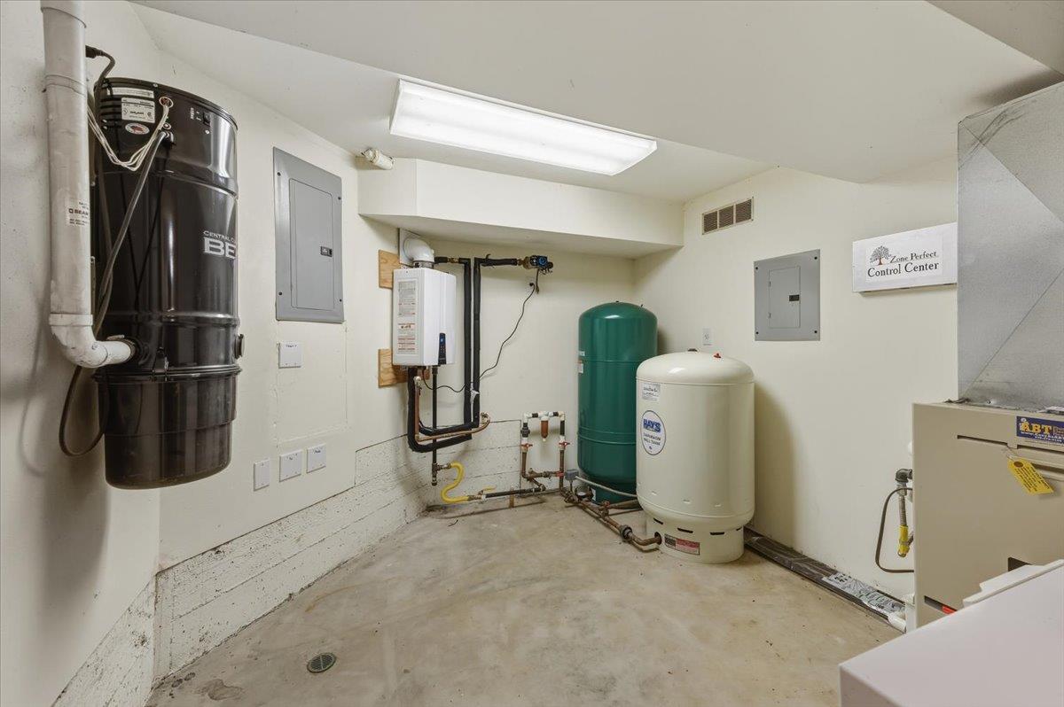 14771 Mt Olive Road Grass Valley, CA 95945 - Photo 44 of 96 Mechanical room in basement.