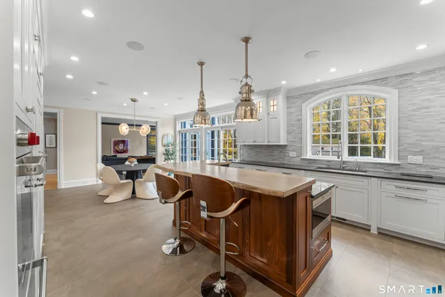 $25,000 | Undisclosed Address, Redding, CT 06896