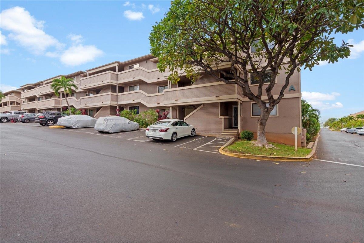 2747 South Kihei Road, Unit A107 Kihei, HI 96753 - Photo 44 of 46 a view of a street with cars on road