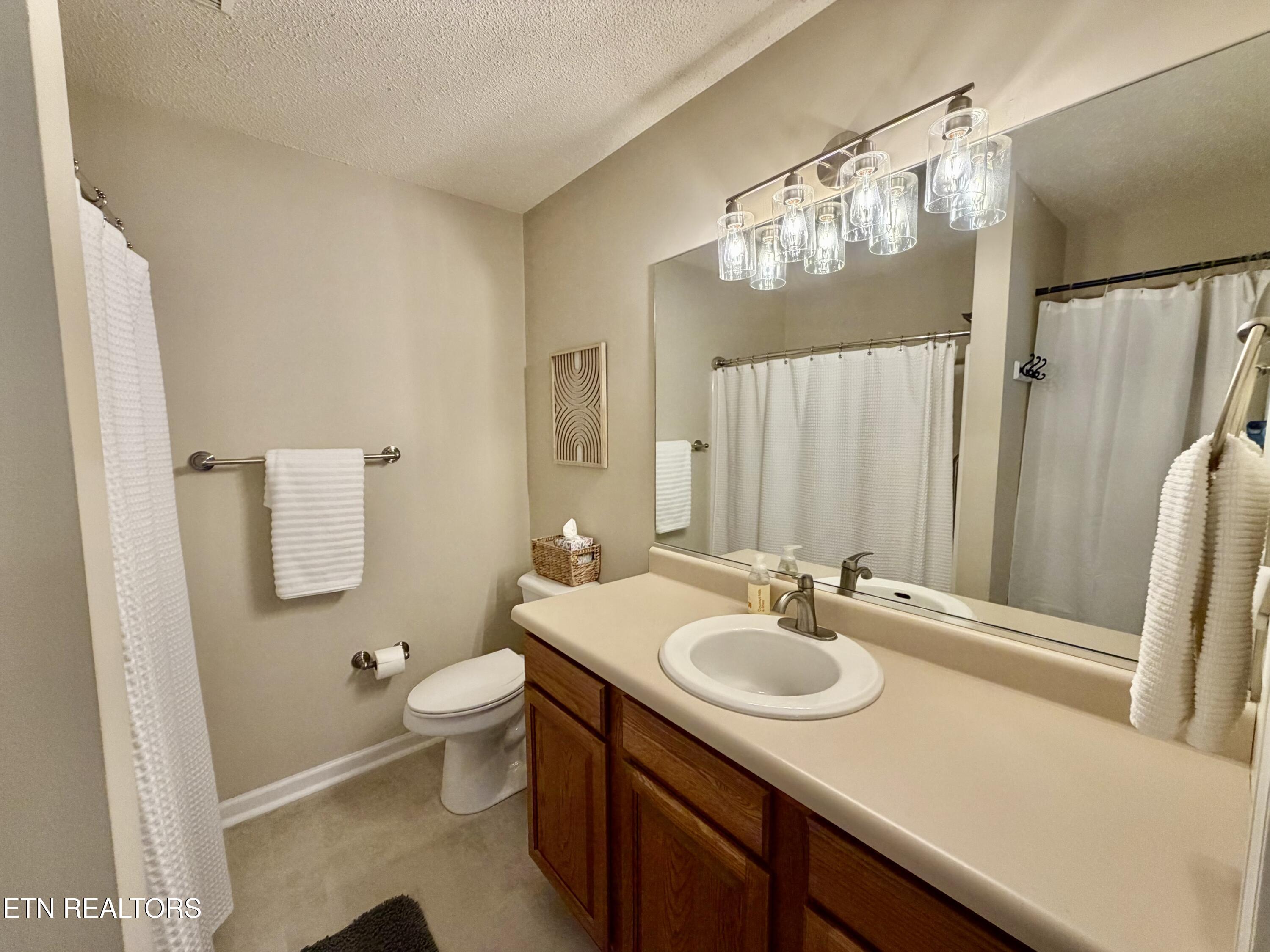 8045 Stablegate Way Powell, TN 37849 - Photo 15 of 22 IMG_8547