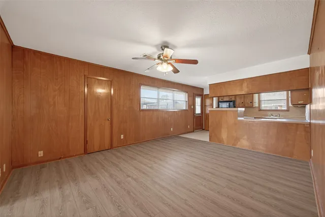 $1,725 | 2607 Penfield Drive, Pasadena, TX 77506