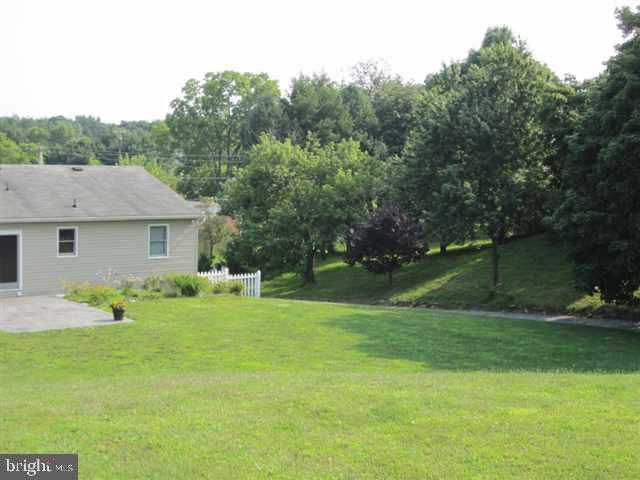 6000 Devonshire Road Harrisburg, PA 17112 - Photo 9 of 12 Gallery Image 9