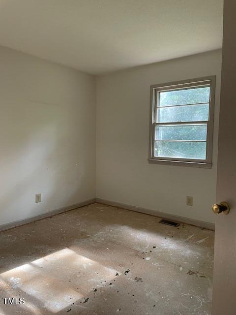 601 Crestview Drive Durham, NC 27712 - Photo 8 of 14 IMG_0391