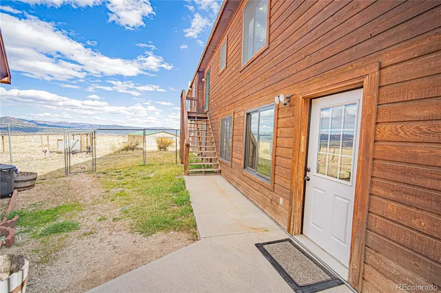 a view of an entryway