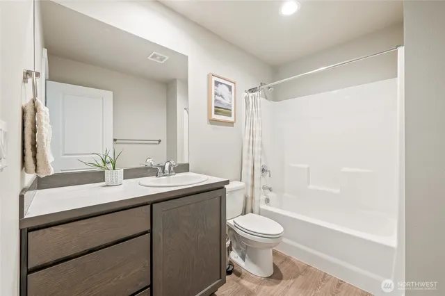 $460,000 | 2205 Southeast Marlette Road, East Wenatchee, WA 98802