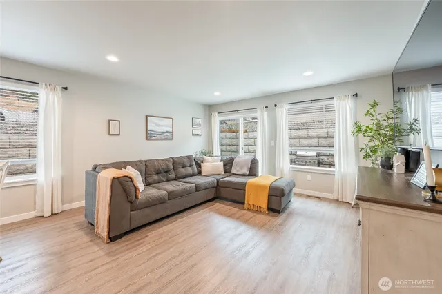 $460,000 | 2205 Southeast Marlette Road, East Wenatchee, WA 98802