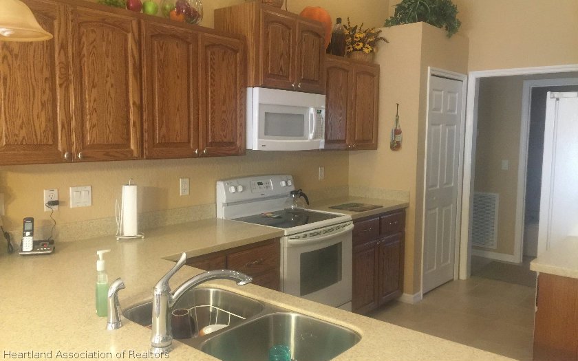 6111 Banyan Road Sebring, FL 33875 - Photo 13 of 21 Gallery Image 13