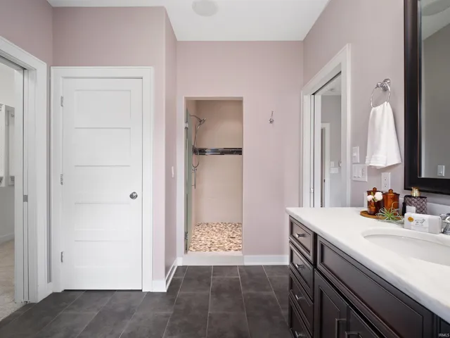 $699,900 | 335 Ephron Court, Huntertown, IN 46748