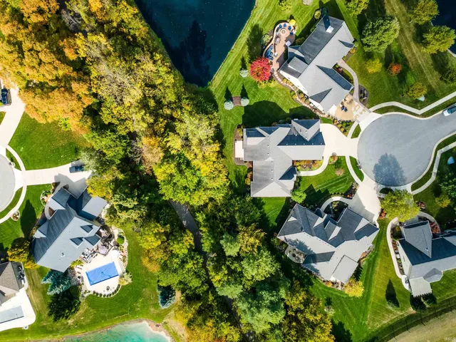 $699,900 | 335 Ephron Court, Huntertown, IN 46748