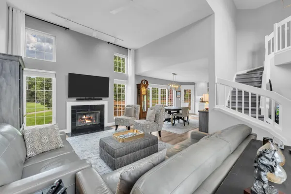 $470,000 | 1424 Highland Drive, Unit 807, Geneva, WI 53147