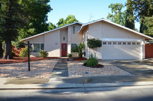$498,000 | 3336 Mesquite Way, Modesto, CA 95355
