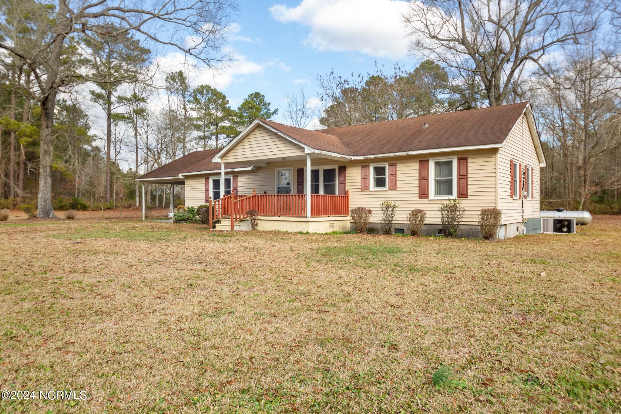 1989 Cobb Road Kinston, NC 28501 - Photo 6 of 26 ext (6)