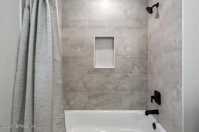 $379,900 | 2535 Sunflower Avenue, Middleburg, FL 32068