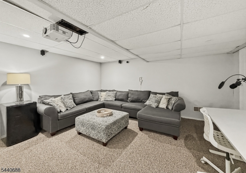 323 Frank Applegate Road Jackson, NJ 08527 - Photo 29 of 47