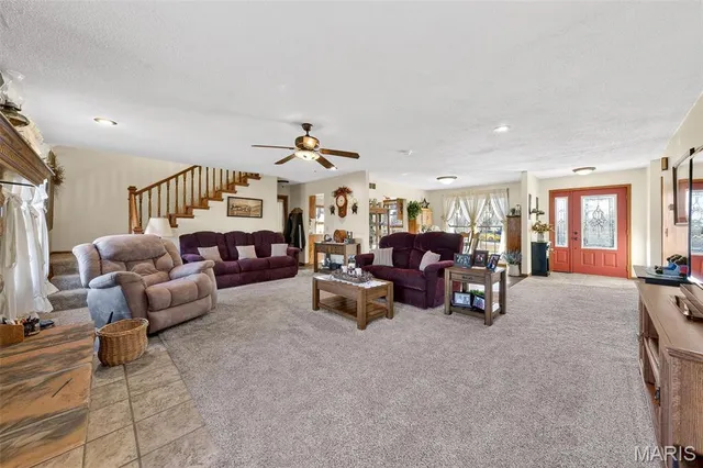 $414,999 | 27057 Pike 434, Middletown, MO 63359