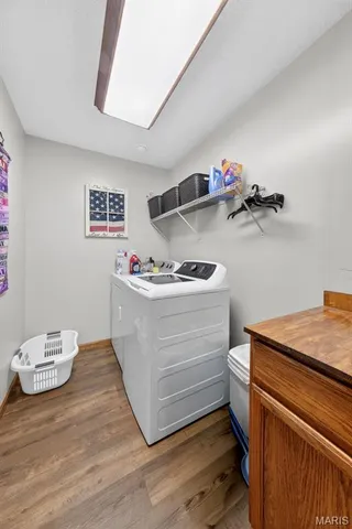 $414,999 | 27057 Pike 434, Middletown, MO 63359