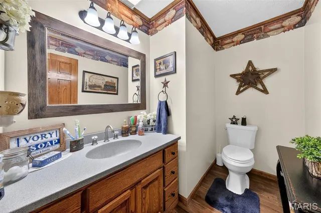 $414,999 | 27057 Pike 434, Middletown, MO 63359