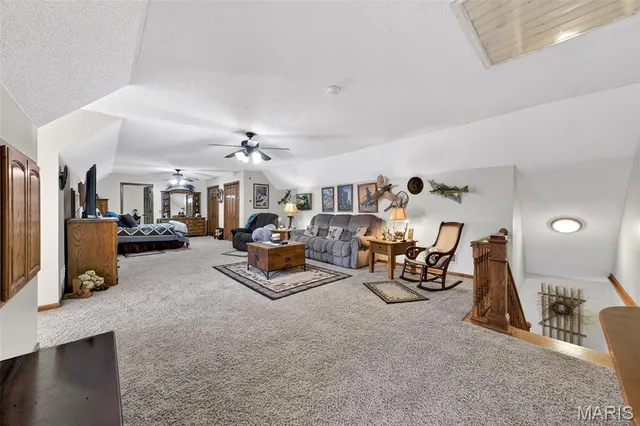 $414,999 | 27057 Pike 434, Middletown, MO 63359