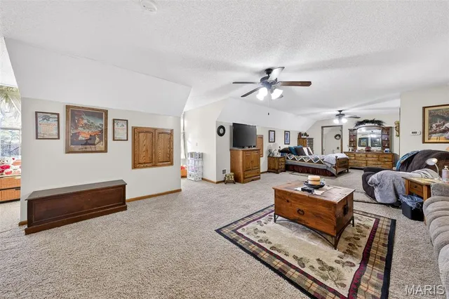 $414,999 | 27057 Pike 434, Middletown, MO 63359