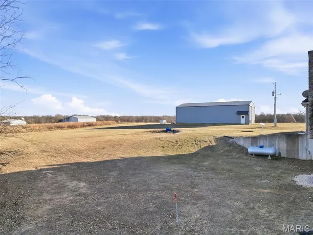 $414,999 | 27057 Pike 434, Middletown, MO 63359